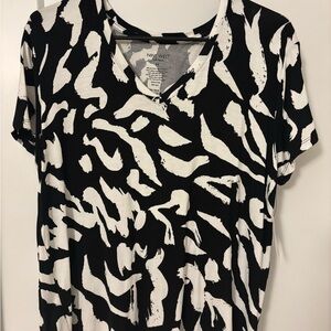 Nine West Zebra Print Short Sleeve Top